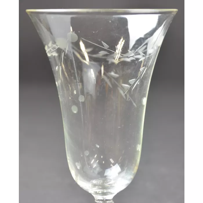 Clear Champagne Glass - Etched Vine & Ball Pattern - 6.375" Tall