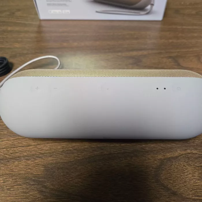 Beats Pill Wireless Bluetooth Speaker & Portable Charger A3211 Champagne