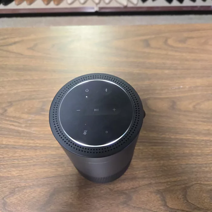 Bose Portable Smart Wireless Bluetooth Speaker  Model 429329 - Black