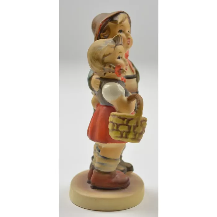 Goebel M.I. Hummel Figurine - Surprise  - 94 3 / 0 - TMK 5