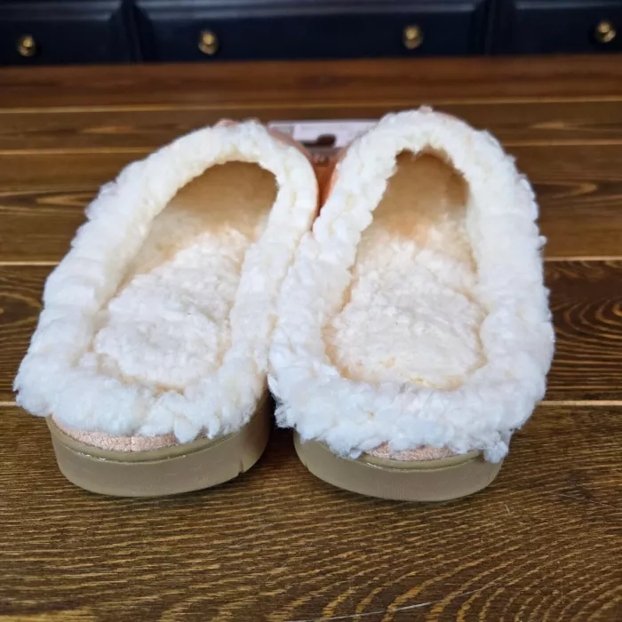 Isotoner Women's Rory Microsuede Hoodback Slippers Evening Sand Sm 6.5 - 7