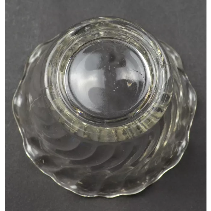 Clear Pressed Glass Swirl Pattern Small Scalloped Fruit / Dessert Bowl