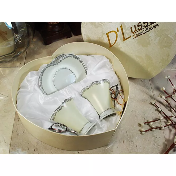 D'Lusso Designs Deco Gold Design 4 Piece Espresso Set In Heart Box