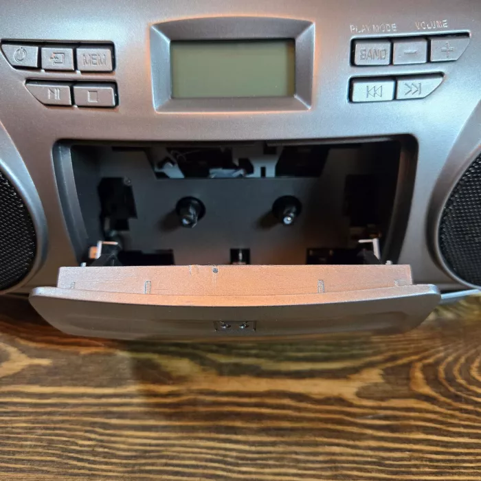 AM/FM Radio Portable CD & Cassette Boombox with Bluetooth Insignia ns-bbbt20