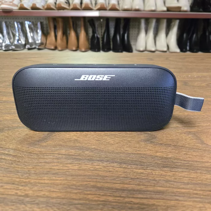 Bose SoundLink Flex Portable Bluetooth Speaker - Black