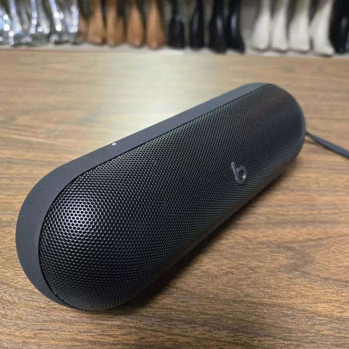 Beats by Dr. Dre BEATS PILL Portable Speaker System MW443LL/A Matte Black