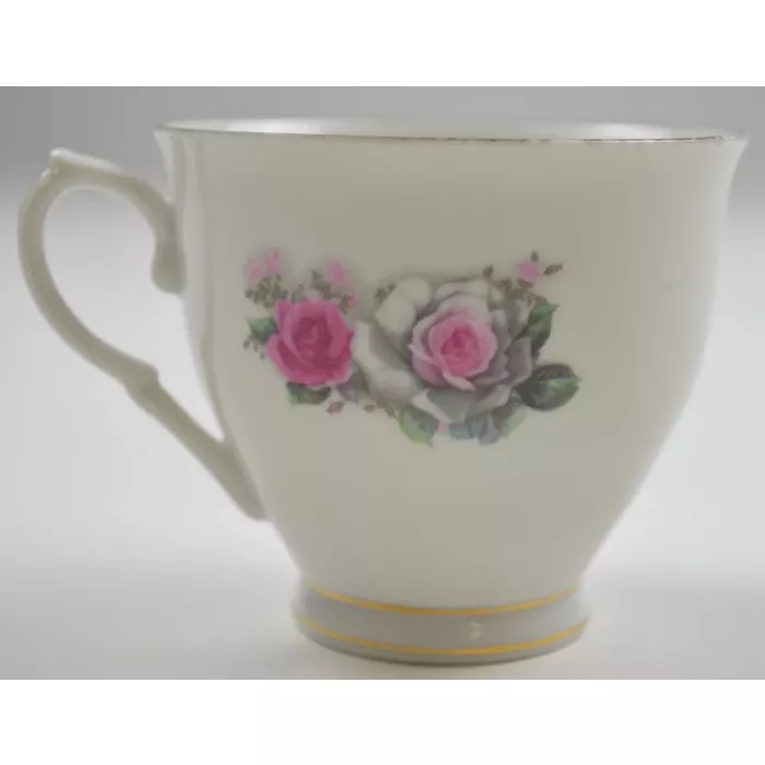 Vintage Floral Design Gold Accented Flat Cup - 3" Tall