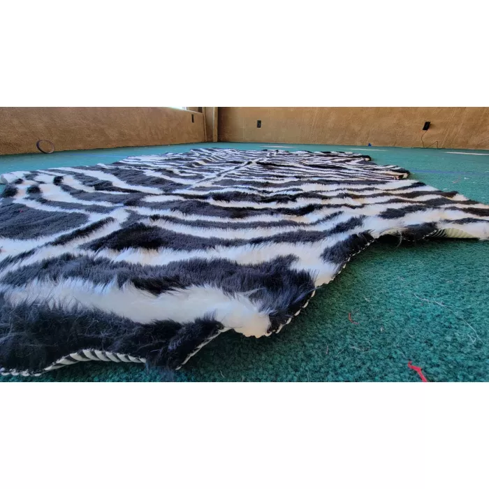 Polak Zebra Narrow Striped Animal Print Black / White Area Rug - Rectangle 4ft7in x 6ft7in