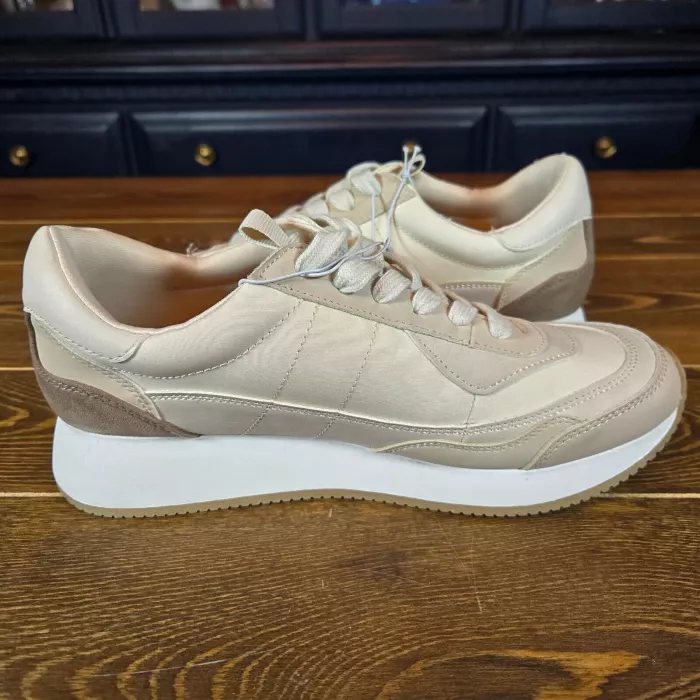 Courtney Sneakers Memory Foam Insole Shoes Light Beige Brown SZ 7.5