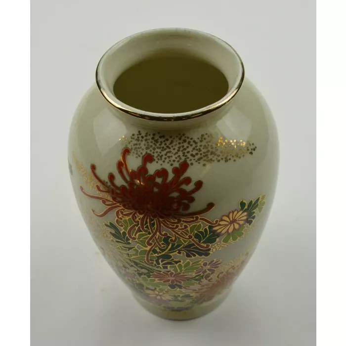Floral Pattern Art Pottery Vase - 6.5" Tall