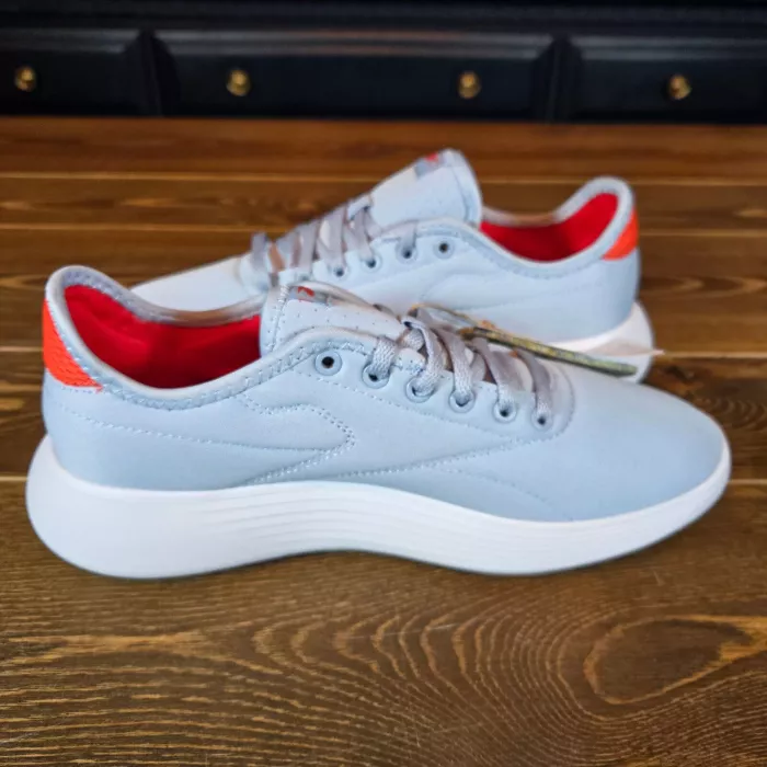 Reebok Active Lite Women's Shoes  Sz 8 Sneakers Pale Blue Vector Red White