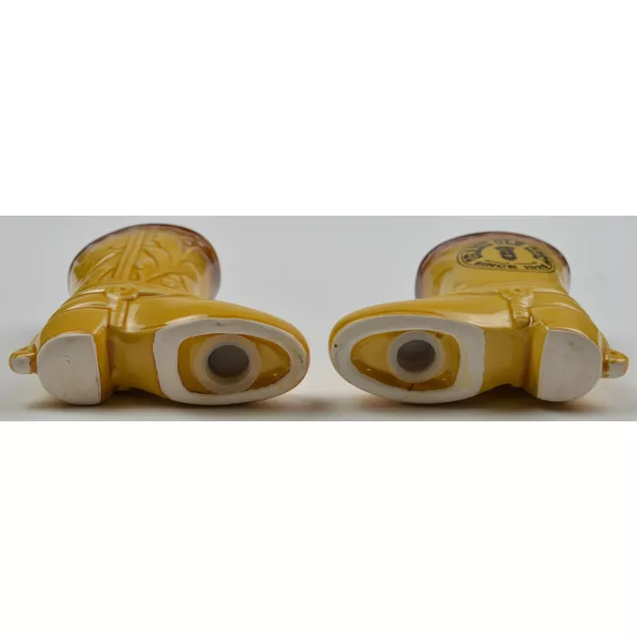 Ceramic Salt & Pepper Shakers - Grand Ole Opry Since 1925 - 3" Tall