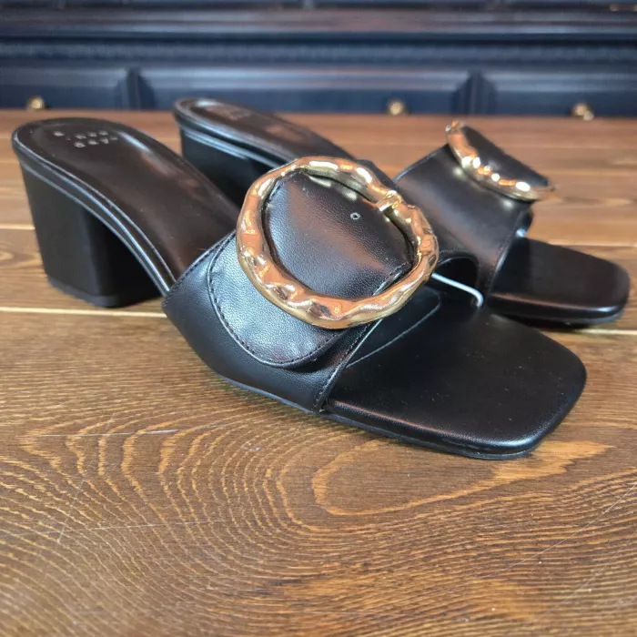 Women's Diana Buckle Mule Heels Black SZ 9.5 Slip On Slides