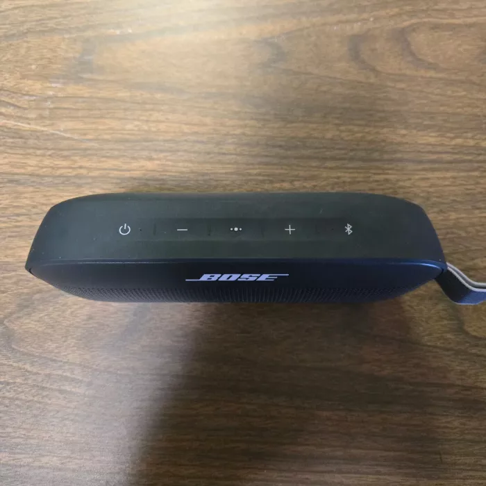 Bose SoundLink Flex Portable Bluetooth Speaker - Black