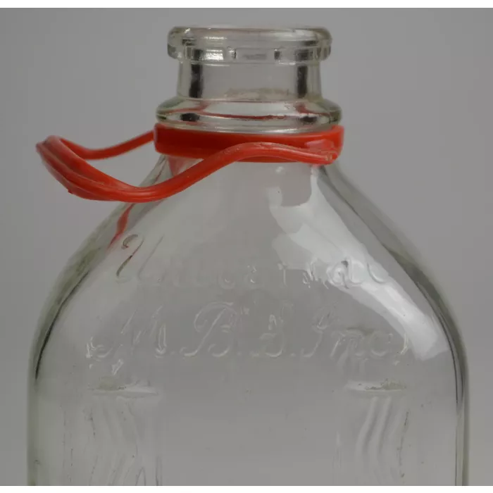 Vintage Universal M.B.S. Inc. 2 Quart Glass Milk Jug - 10" Tall