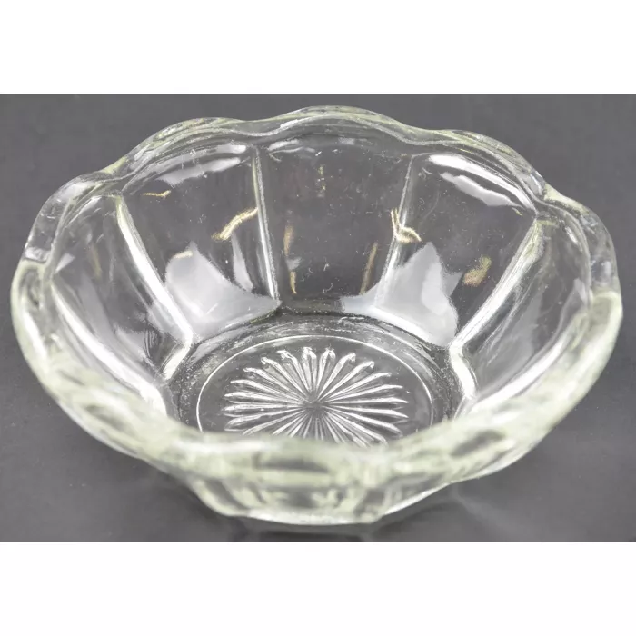 Clear Glass Panel Pattern Scalloped Dessert / Fruit Bowl - 4.375" Wide