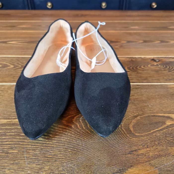 Womens Corinna Ballet Flats with Memory Foam Black