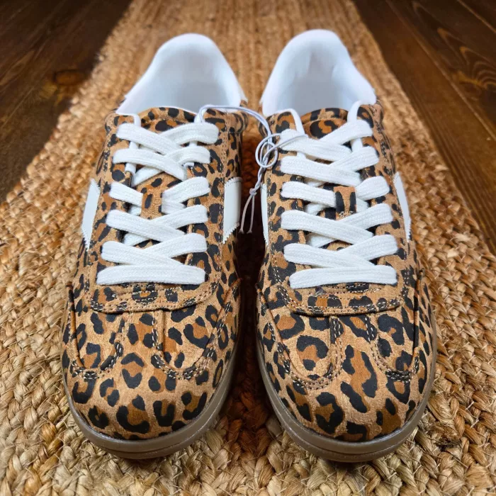 Women's Spencer Fashion Sneakers Cheetah Print Shoe Memory Foam Insole sz 10