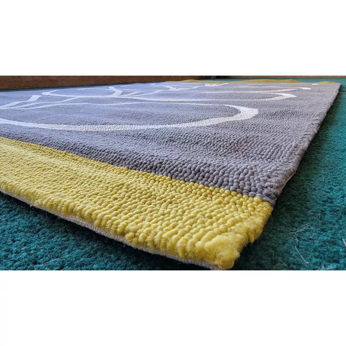 Floral Hand Hooked Gray Indoor / Outdoor Area Rug - Rectangle 5ft3 x 7ft6