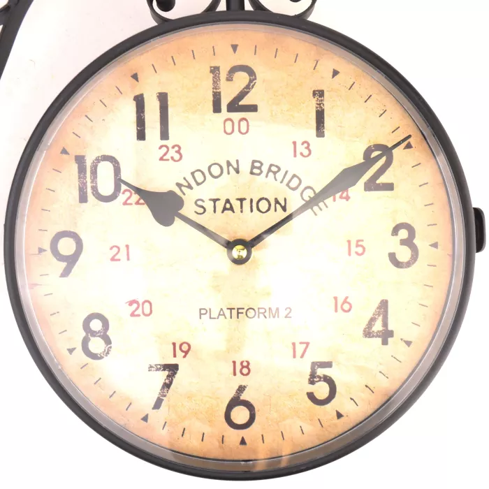Hanging Double Sided Clock On Bracket - London Bridge Station