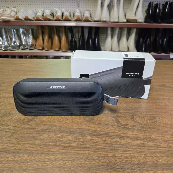 Bose SoundLink Flex Portable Bluetooth Speaker - Black