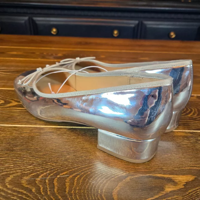 Women's Joy Ballet Pumps Silver Sz 8