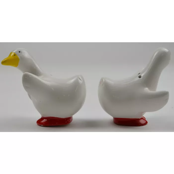 Ceramic Salt & Pepper Shakers - White Ducks With Yellow Beak - 3.5" Tall