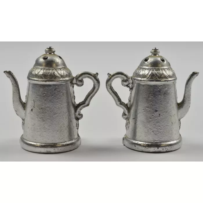 Kings Island Metal Mini Tea Pot Salt & Pepper Shakers - 2" Tall
