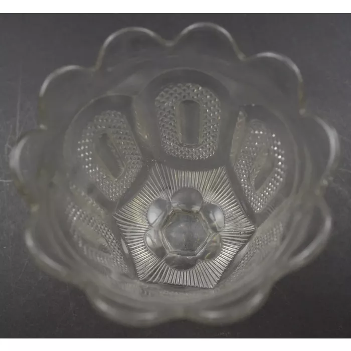 Gillinder And Sons Buckle Pattern - Scalloped Open Sugar - 5" Tall