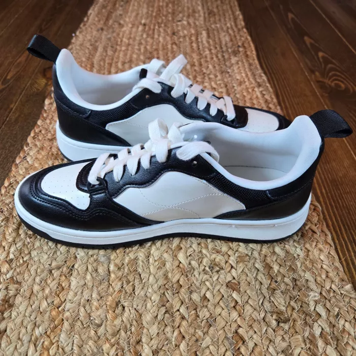 Women's Netty Fashion Sneakers Memory Foam Low Top Shoe