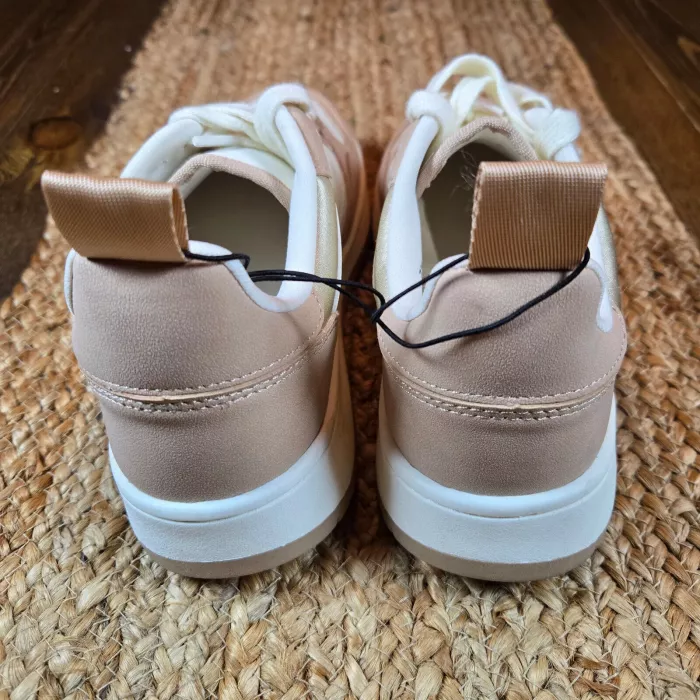 Women's Netty Fashion Sneakers Memory Foam Low Top Shoe