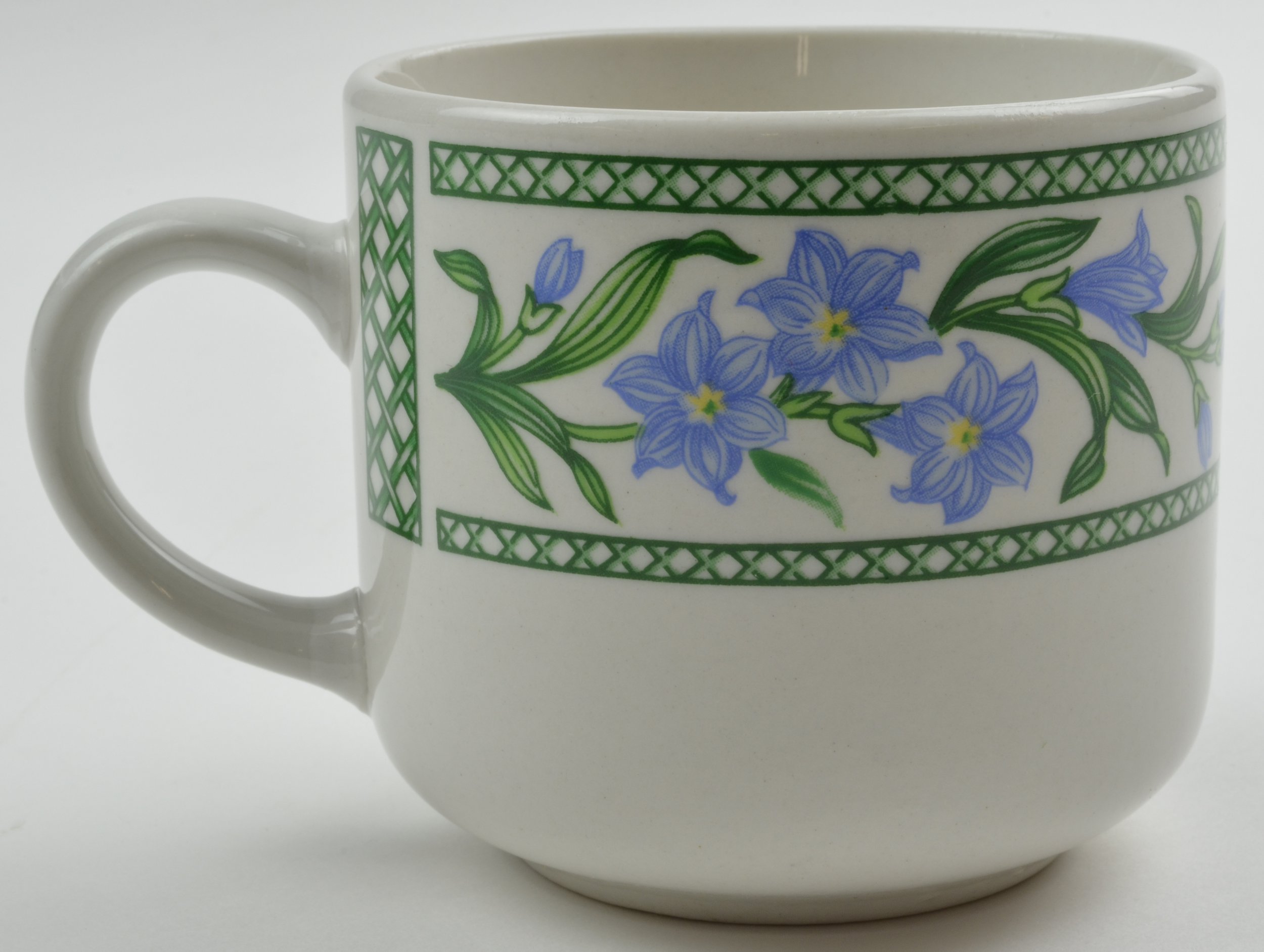Farberware - Botanica Pattern 3059 - Flat Cup