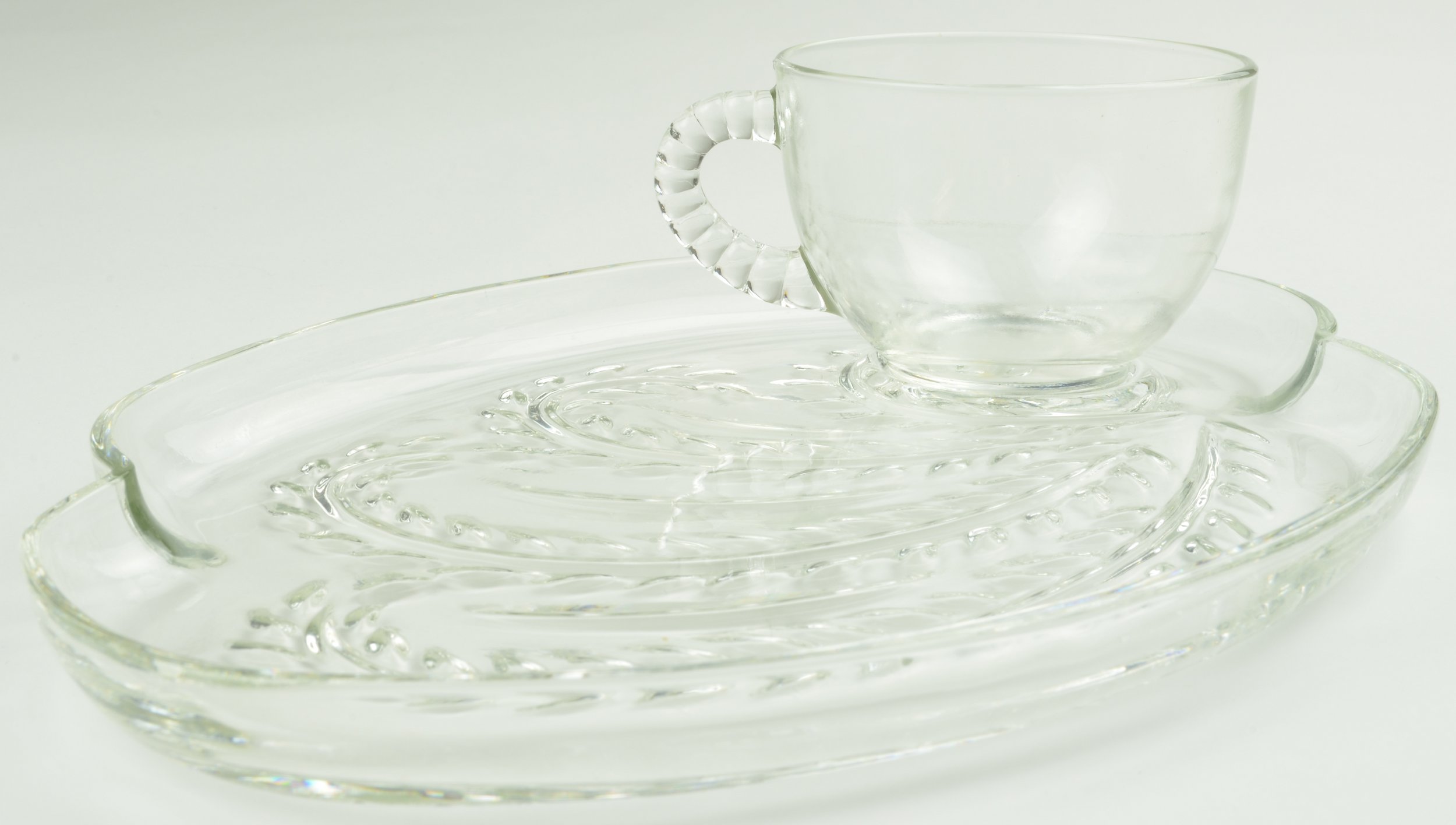 Federal Glass - Homestead Pattern - Snack Cup & Plate Set