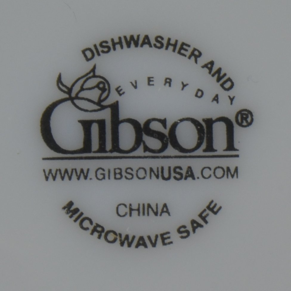 Gibson Everyday - Susette Pattern - Coupe Soup / Cereal Bowl